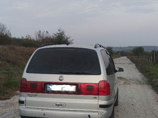 Volkswagen Sharan foto 4