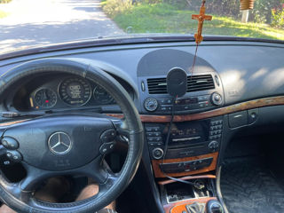 Mercedes E-Class foto 4