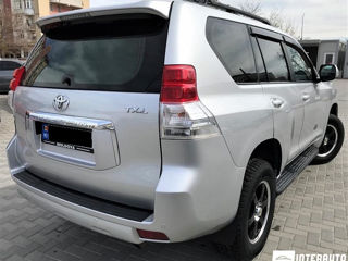 Toyota Land Cruiser Prado foto 3