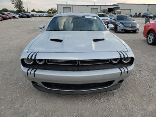 Dodge Challenger foto 5