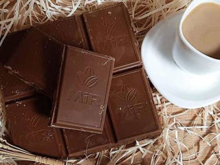 Глазури, капли, декоры, натуральный шоколад от компаний MIR Chocolate для выпечки foto 6