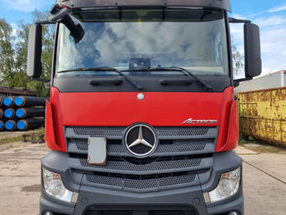 Mercedes Actros