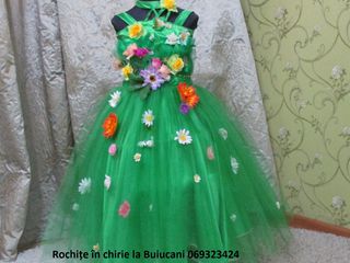 Pentru matineu de 8 martie chiria rochițelor la Buiucani foto 6
