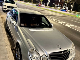 Mercedes E-Class foto 3