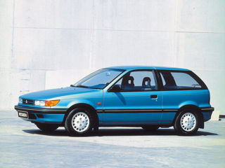 Разбираю Mitsubishi Colt 1988-1991