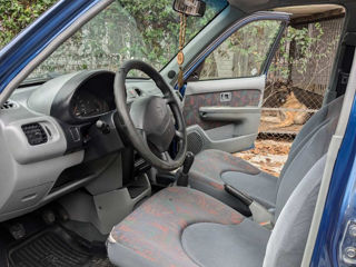 Nissan Micra foto 6