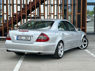 Mercedes E-Class foto 7