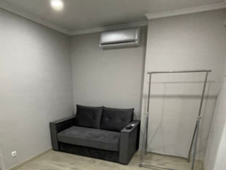 Apartament cu 2 camere, 66 m², Botanica, Chișinău foto 4