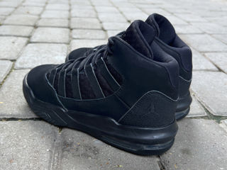 Jordan Max Aura Triple Black. Размер 35. Оригинал. В идеальном состоянии. foto 6