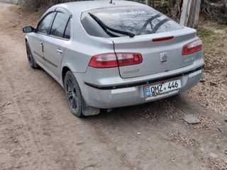 Renault Laguna foto 6