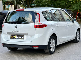 Renault Grand Scenic foto 6