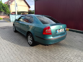 Skoda Octavia foto 3