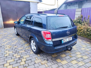 Opel Astra фото 3