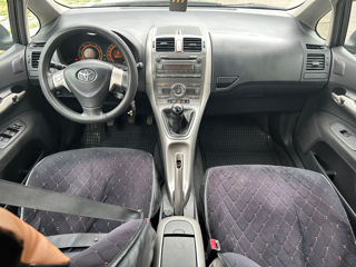 Toyota Auris foto 7