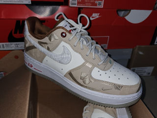 Nike Air Force 1 07 LX foto 2