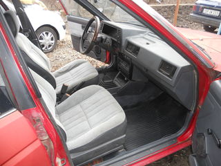 Nissan Sunny foto 5