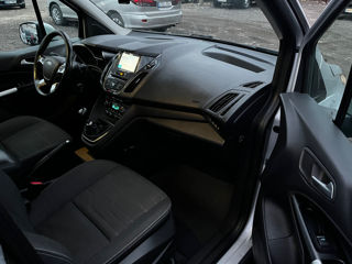 Ford Tourneo Connect foto 9