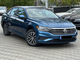 Volkswagen Jetta foto 1