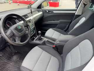 Skoda Superb foto 10