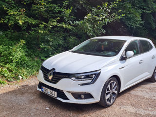 Renault Megane foto 2