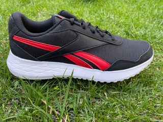 Кроссовки  reebok energen lite  42