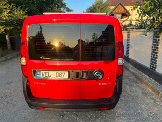 Opel Combo foto 9