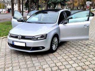 Volkswagen Jetta foto 17