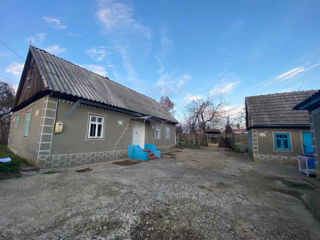 Casa in centru satul Dorotcaea 10 ari
