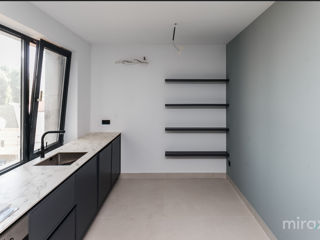 Apartament cu 2 camere, 80 m², Centru, Chișinău foto 3