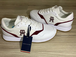 Adidasi Tommy Hilfiger  foto 1