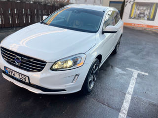 Volvo XC60 foto 4