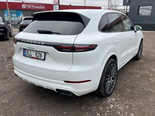 Porsche Cayenne foto 4