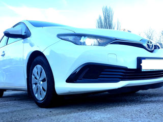 Toyota Auris foto 4