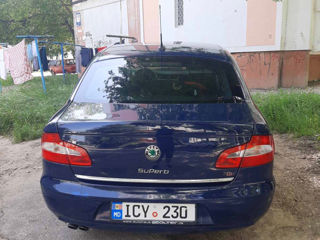 Skoda Superb foto 6