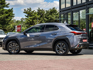 Lexus UX foto 5