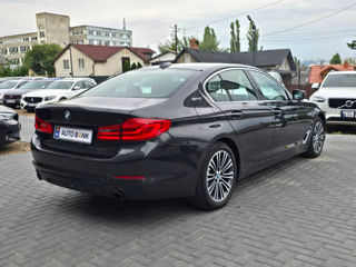 BMW 5 Series foto 6