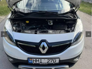 Renault Scenic foto 2