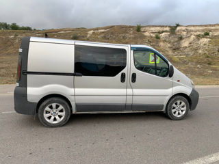 Opel Vivaro foto 9