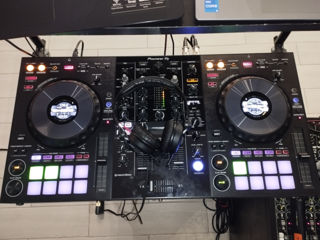 Контроллер Pioneer DDJ 800 foto 2