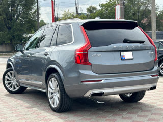 Volvo XC90 foto 5