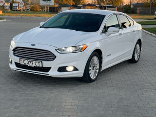 Ford Fusion foto 6