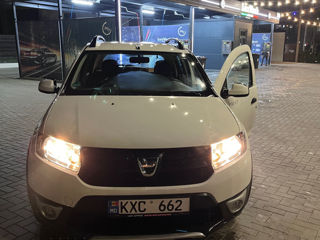 Dacia Sandero Stepway foto 2