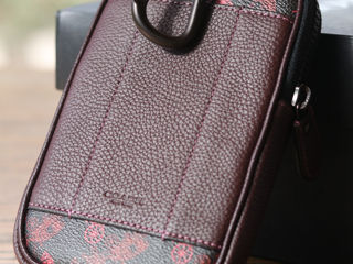 Сумка Coach Hybrid Pouch 10 With Horse And Carriage Print And Rocket ,новая,оригинал. foto 3