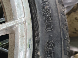 Vind 2 anvelope 245/35 R20 iarna foto 3