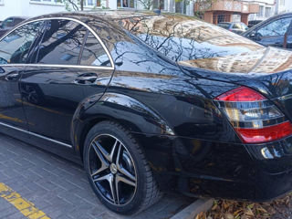 Mercedes S-Class foto 4