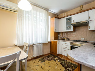 Apartament cu 3 camere, 72 m², Râșcani, Chișinău foto 1