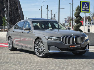 BMW 7 Series foto 2