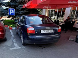 Audi A4 foto 1