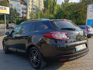 Renault Megane foto 1