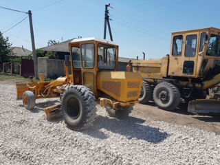 Servicii. Lucrări terasamente, demolări, compactare. foto 3